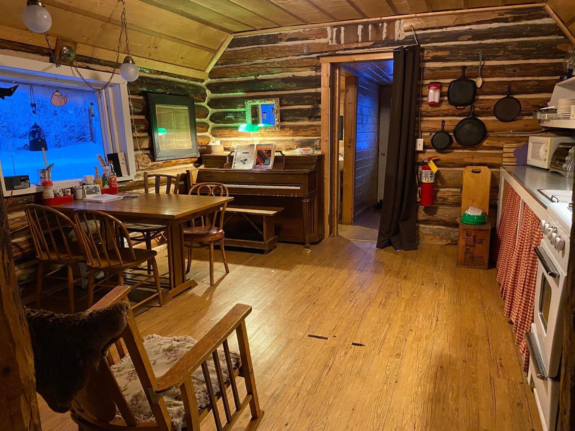 Trapper John'S Cabin & Cottages ทัลคีทนา ภายนอก รูปภาพ